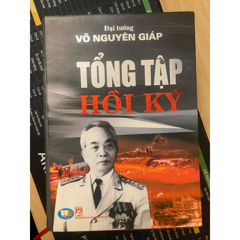 ĐẠI TƯỚNG VÕ NGUYÊN GIÁP TỔNG TẬP HỒI KÝ 740312