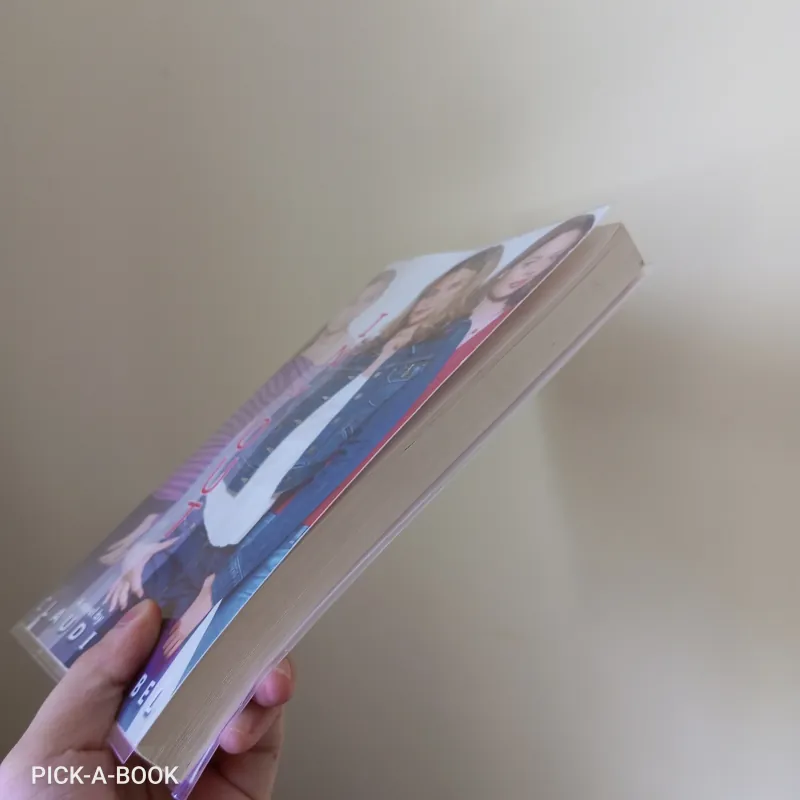 [Ngoại văn] Tiểu thuyết Tiếng Anh Thiếu niên In And Out - Claudia Gabel 928001