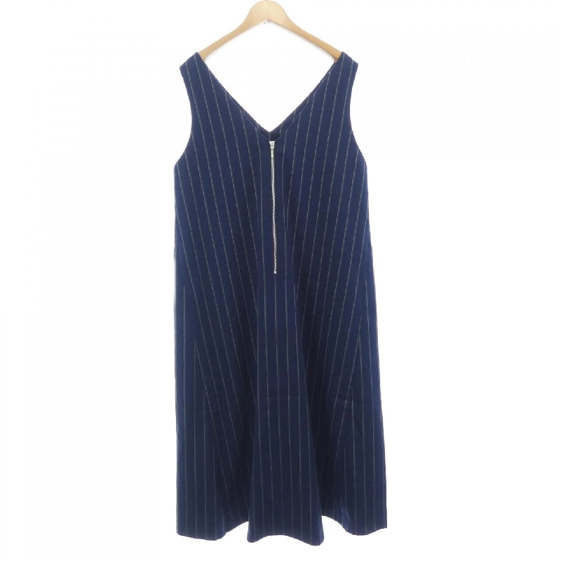 AGEU Váy - Hàng hiệu Chính hãng 811880