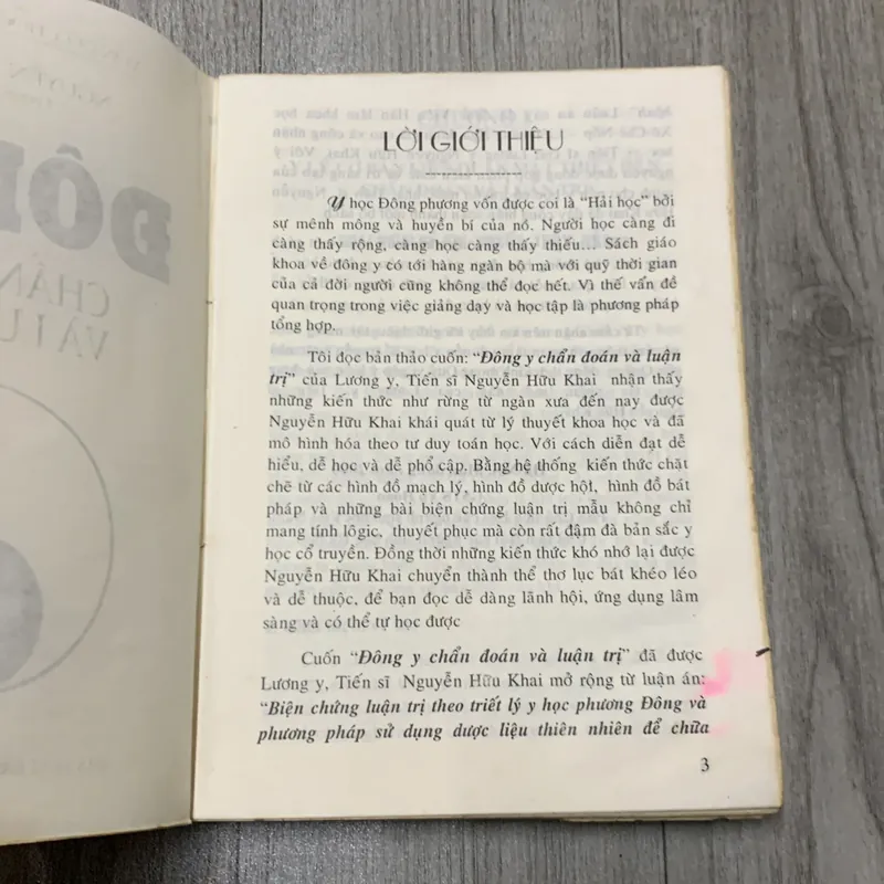 Đông y chẩn đoán và luận trị. 2b3.  732174