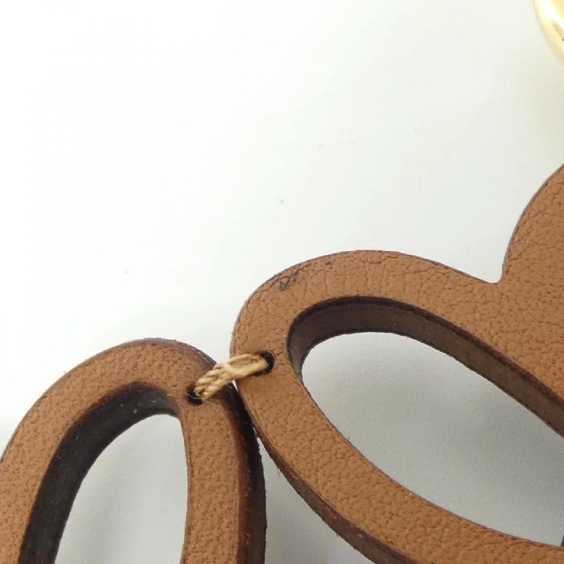 Loewe 112 19 046 móc khóa túi 622721