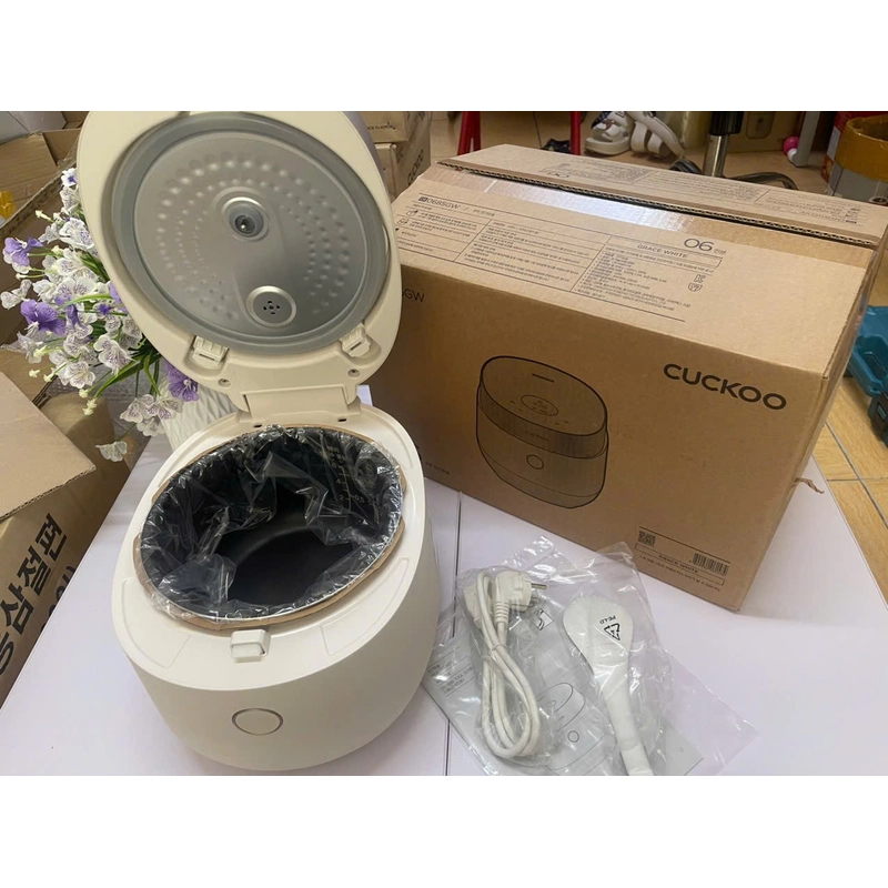 NỒI CƠM ĐIỆN CUCKOO CR-0685GW 1.08l_Bh 24 Tháng 532168