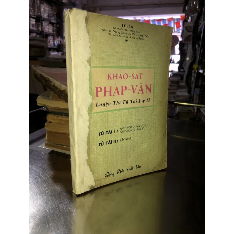 Khảo sát pháp văn luyện thi tú tài I &II 1040094