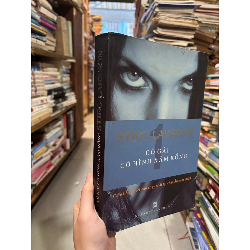 Cô gái có hình xăm rồng - Stieg Larsson 124989