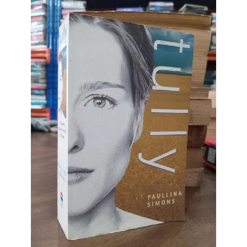 Tully - Paullina Simons 509592