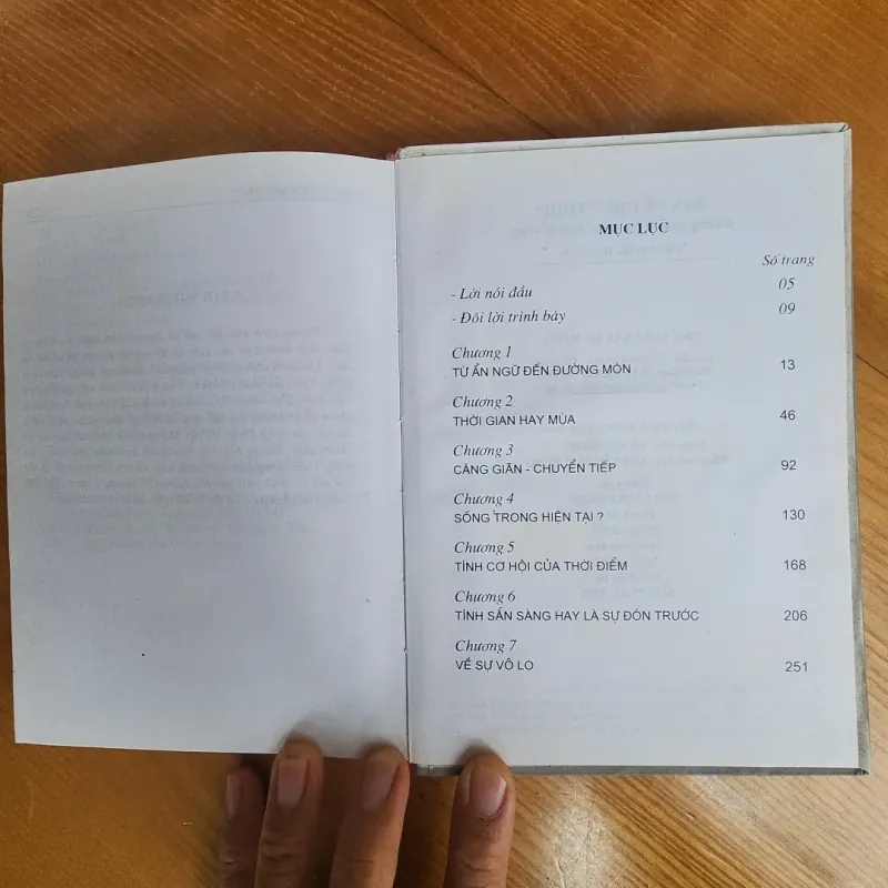 Bàn về chữ thời 926729