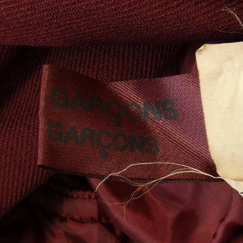 【Mã giảm giá】COMME des GARCONS Áo khoác 640922