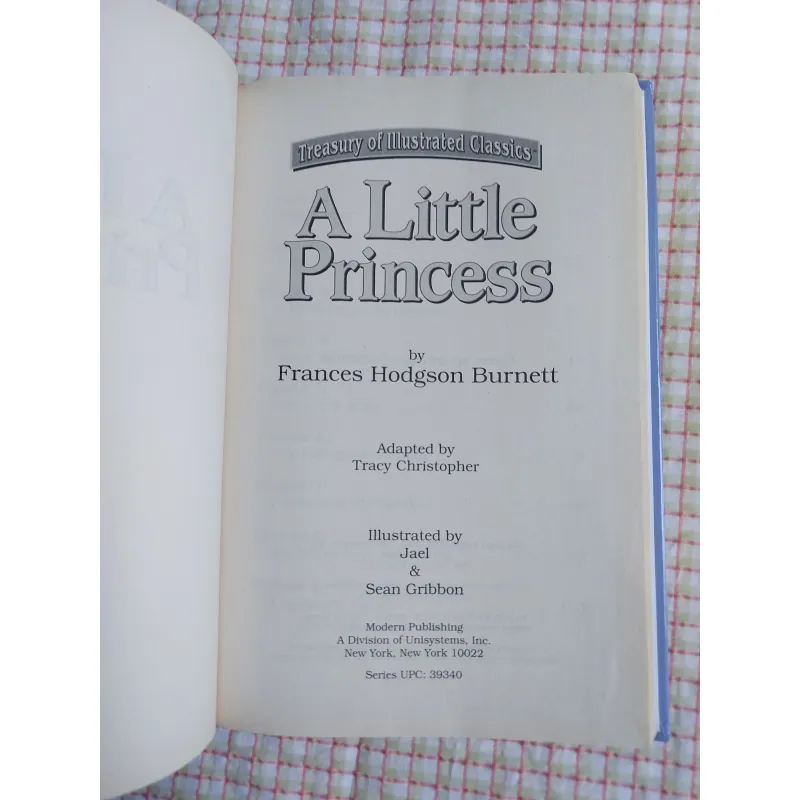 A LITTLE PRINCESS • Tác giả: Frances Hodgson Burnett (Bộ Treasury of Illustrated Classics) 782502