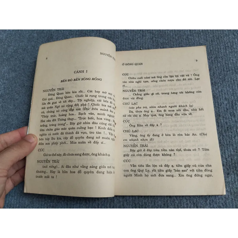 NGUYỄN TRÃI Ở ĐÔNG QUAN - NGUYỄN ĐÌNH THI 701912