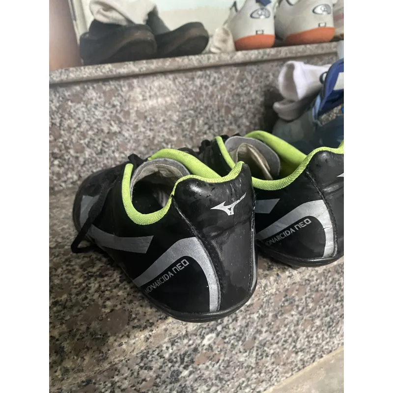 Giày đá bóng mizuno sz 43 715310