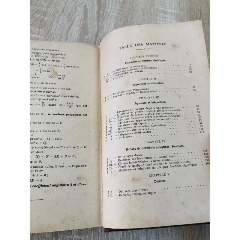 EXERCICES D’ALGÈBRE – Classe de Mathématiques 971143