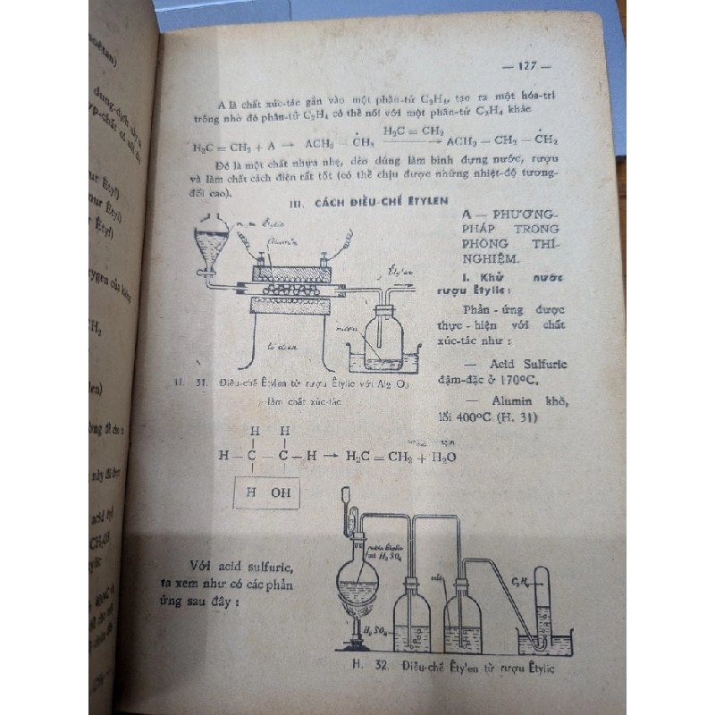 HÓA HỌC LỚP MƯỜI HAI A B VÀ KỸ THUẬT - NGUYỄN THANH KHUYẾN 271786