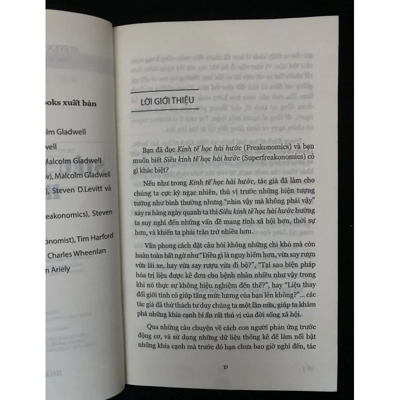Siêu kinh tế học hài hước- Steven D. Levitt và S tephen J. Dubner  1029099
