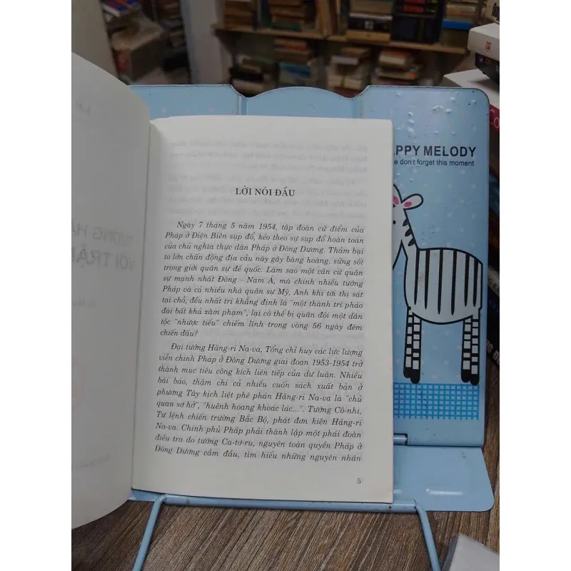 Sách: Tướng Hăng-Ri Na-Va với trận Điện Biên (A1) Tác giả: Lê Kim 673812