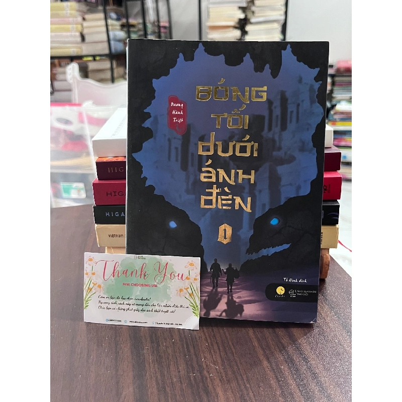 Bóng Tối Dưới Ánh Đèn I - Dương Hành Triệt 792730