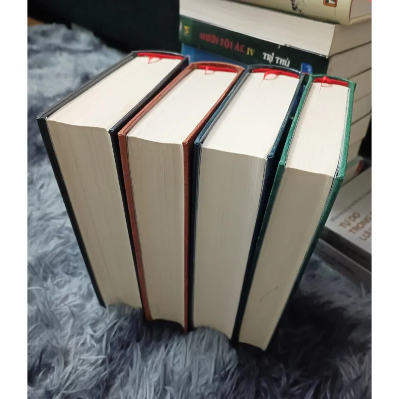 Tuyển tập tác phẩm Dostoevsky 602797