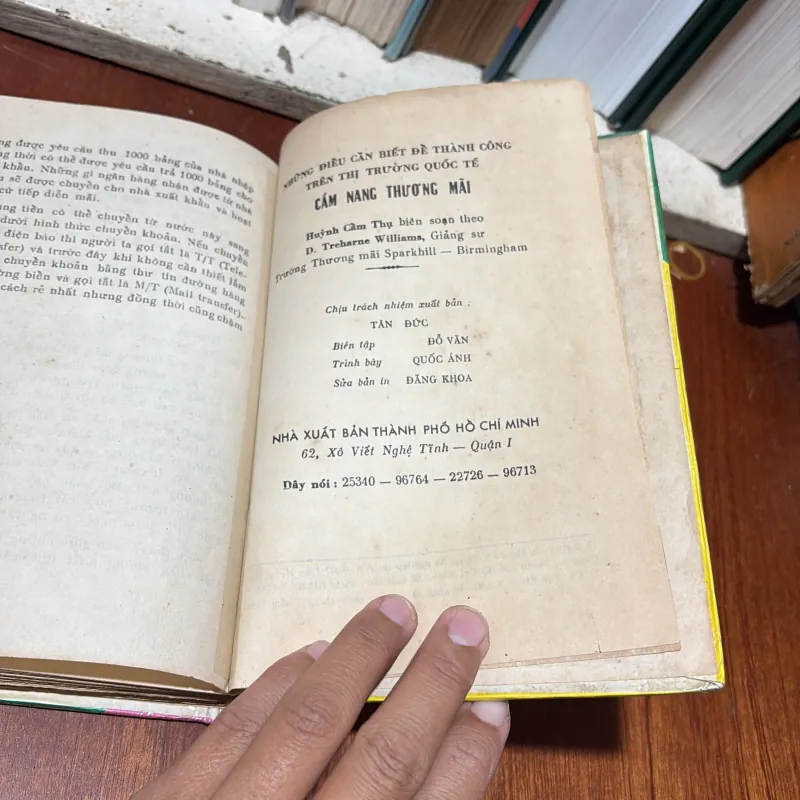II Sách Kinh Tế: Cẩm Nang Thương Mãi - D. TREHARNE WILLIAMS - Huỳnh Cẩm Thụ - 1990 778209