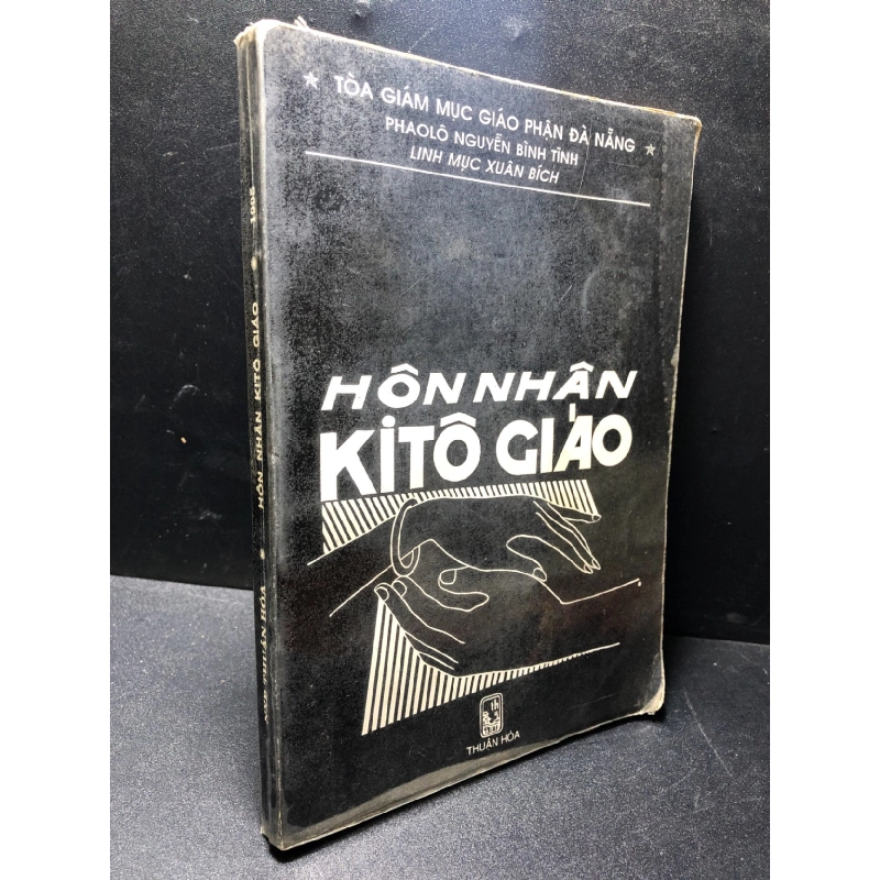 Hôn nhân Kito giáo 1995 mới 80% ố , bẩn HCM1311 912633