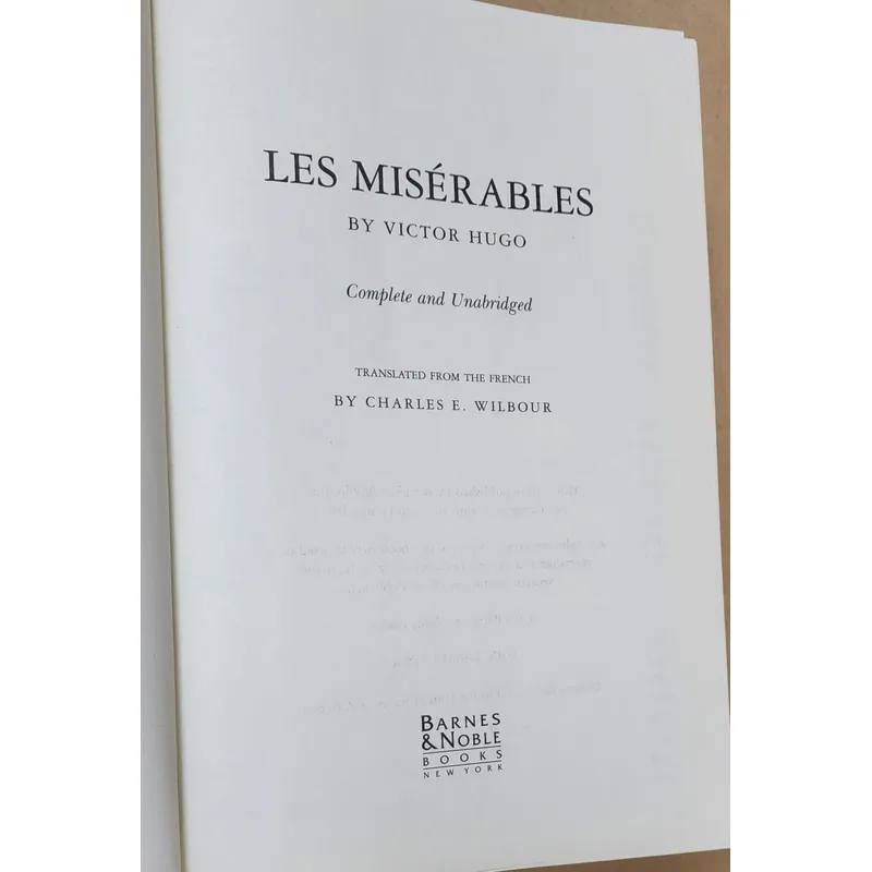 LES MISÉRABLES - Victor Hugo 711770