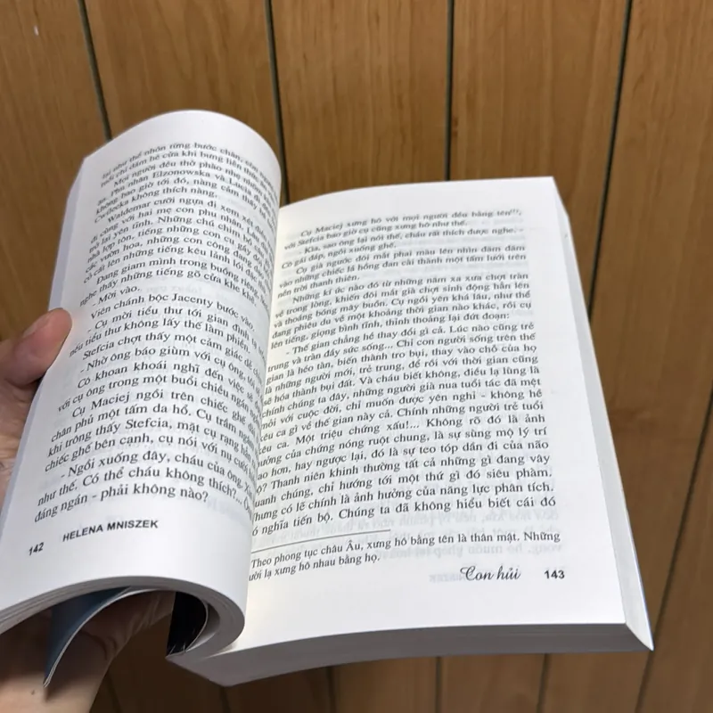 Con Hủi - Helena Mniszek 728441