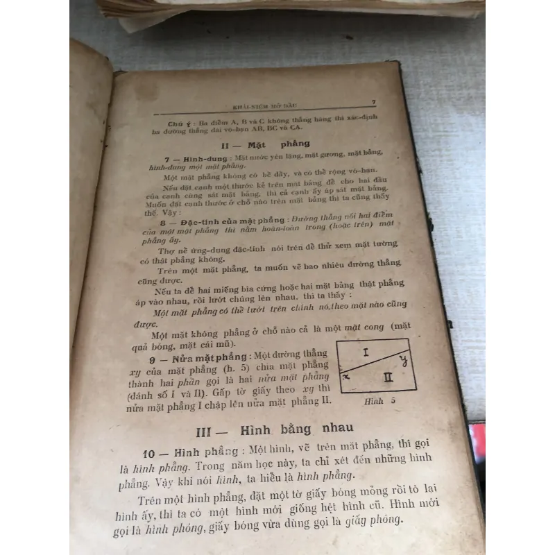 Hình học Đệ Lục 1001028