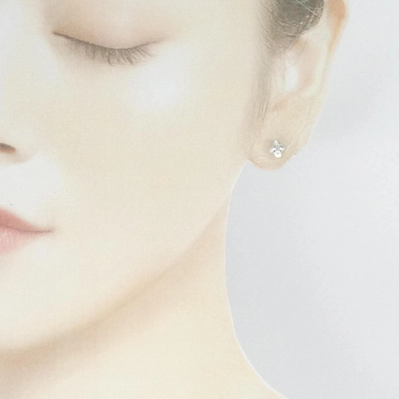 K18WG Bông tai kim cương 0.02CT - Hàng hiệu Chính hãng 870708