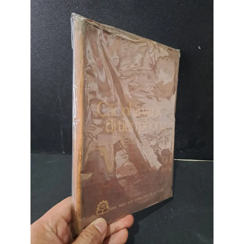 Các nhà vật lý đi tiên phong mới 80% bẩn bìa, ố vàng 1978 Lê Minh Triết HCM2603 DANH NHÂN 433071