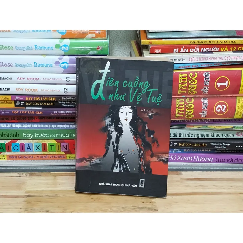 Điên cuồng như Vệ Tuệ 601532