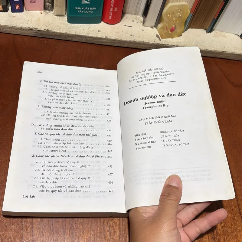 II Sách Tư Duy: Doanh Nghiệp Và Đạo Đức - JÉRÔME BALLET, FRANCOISE DE BRY - 2005 782265