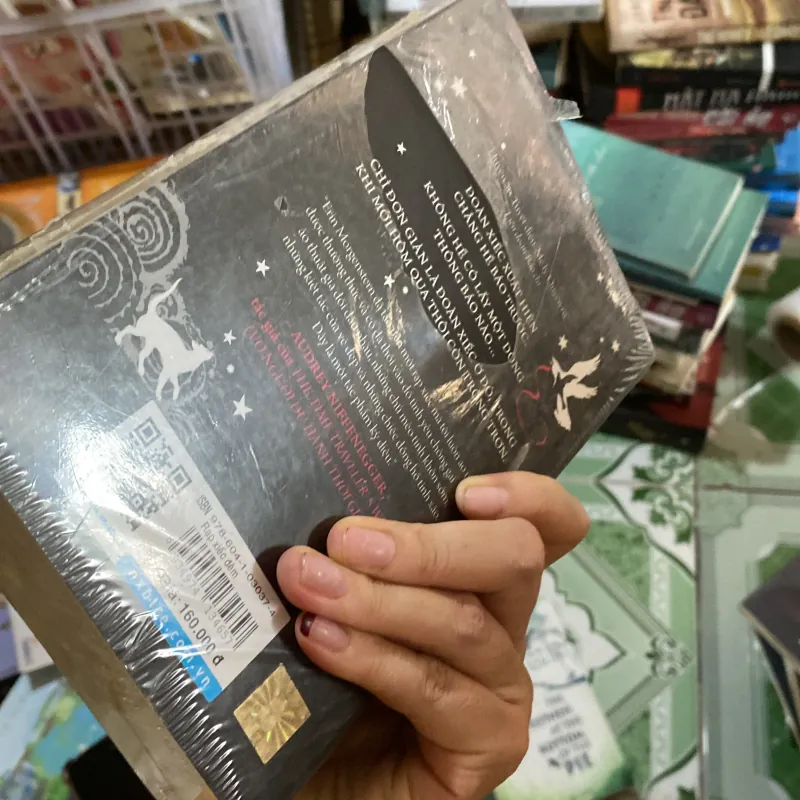 Rạp xiếc Đêm" (tên tiếng Anh: The Night Circus) 998967