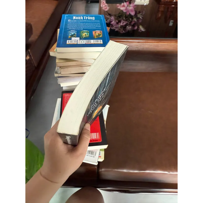 Những Đốm Lửa Lưu Lạc – Celeste Ng | Little Fires Everywhere | Tiểu thuyết bestseller NYT 976053