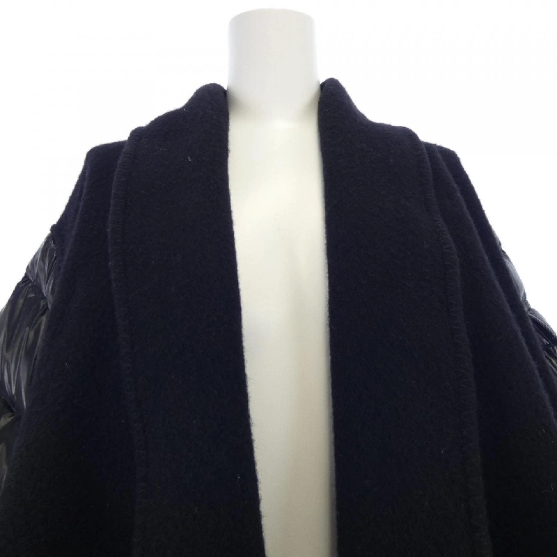 Áo khoác lông vũ MONCLER 642458