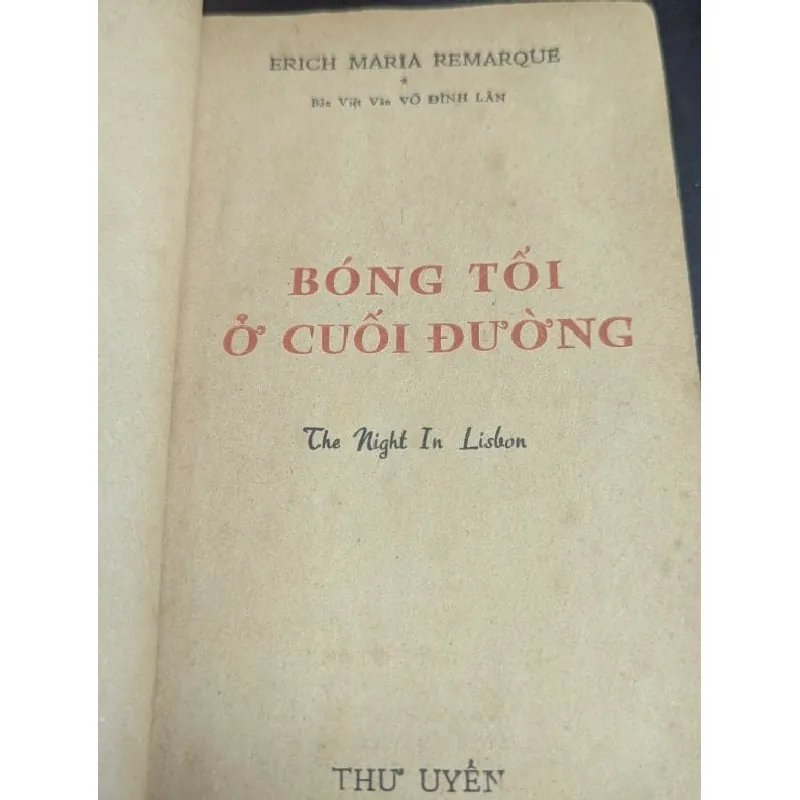 Bóng tối ở cuối đường - Erich Maria Remaque 593619