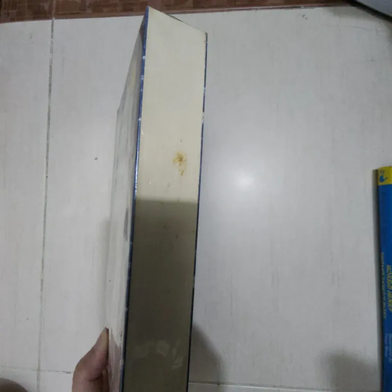 Sách Lao động biển cả của Victor Hugo 759617