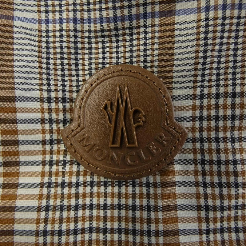 Áo khoác MONCLER - Hàng hiệu Authentic 898373