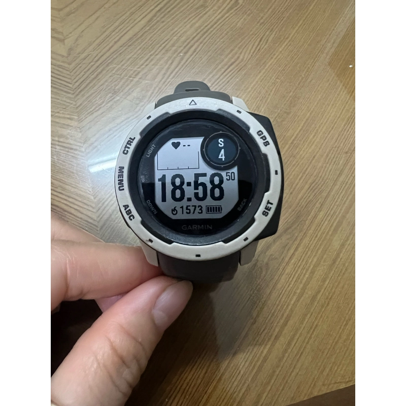 Thanh lý đồng hồ Garmin Instinct 318046