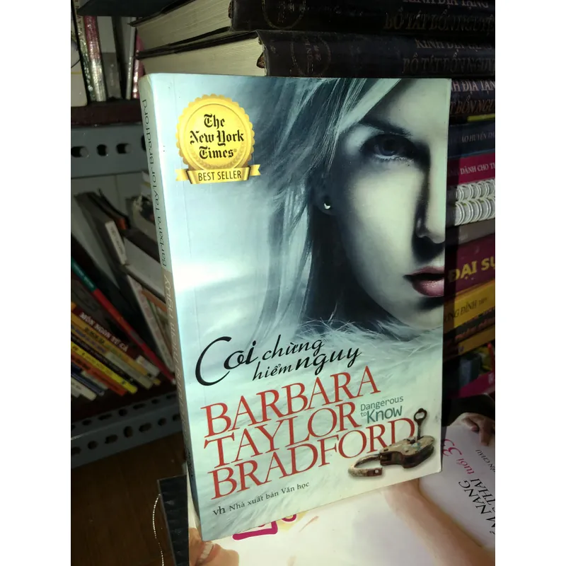 Coi chừng hiểm nguy 674597