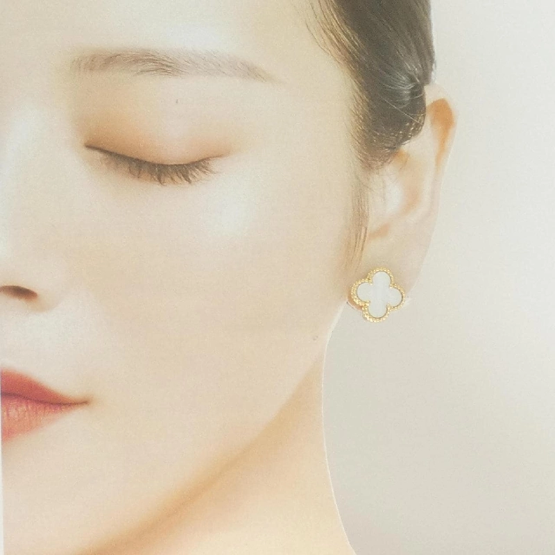 Vòng tai Van Cleef & Arpels Vintage Alhambra - Hàng hiệu Authentic 842769