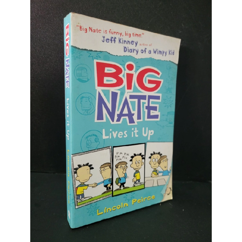 [Phiên Chợ Sách Cũ] Big Nate lives it up - Lincoln Peirce 0506 469203