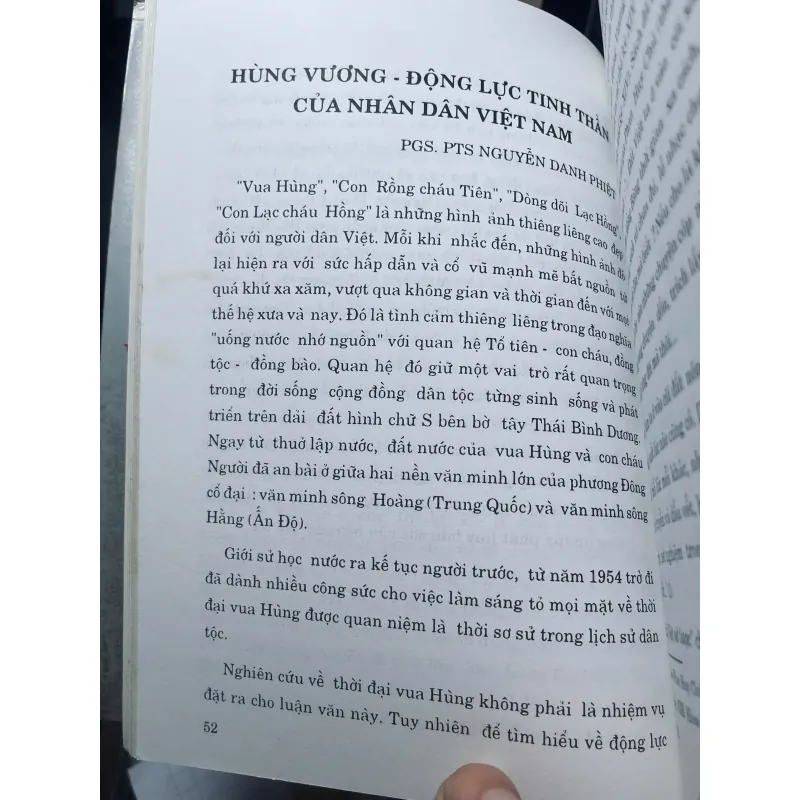 SÁCH VĂN HÓA VĂN LANG HƯỚNG VỀ ĐẤT TỔ HÙNG VƯƠNG 1031563