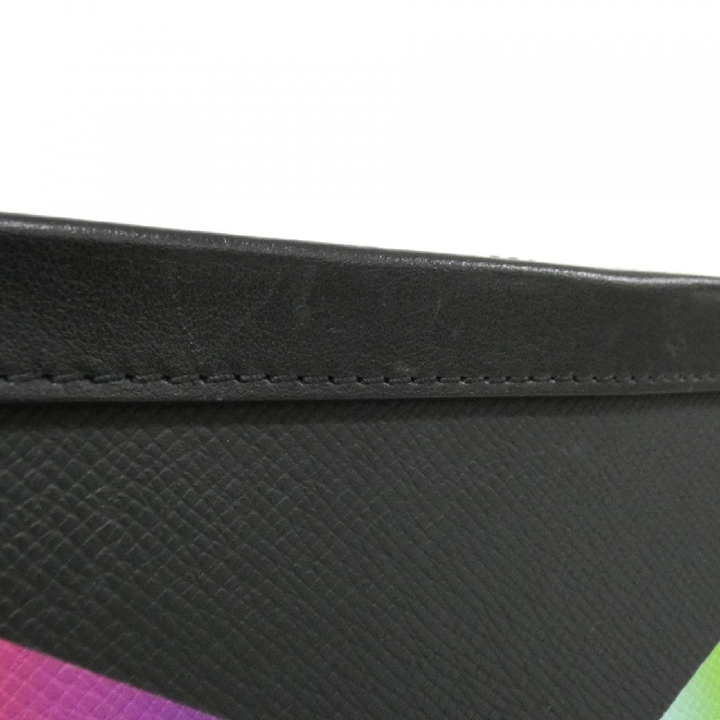 Túi đeo vai Louis Vuitton Taiga Màu cầu vồng Soft Trunk M30341 609981