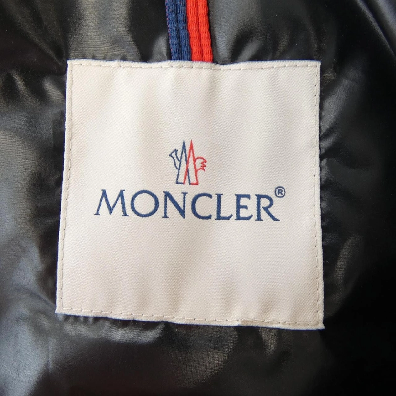Áo gile MONCLER - Hàng hiệu Chính hãng 896379