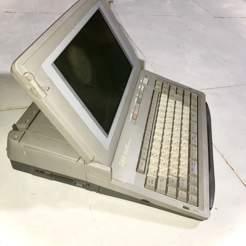 Máy soạn thảo văn bản Panasonic Nhật 571584