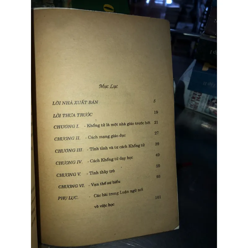 Nhà giáo họ Khổng - Nguyễn Hiến Lê  972161