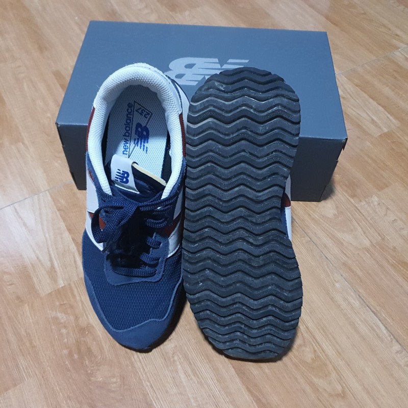 Giày New Balance 237. Nam. màu Navy. Made in Viet Nam. Mới đi 2 lần. 148001