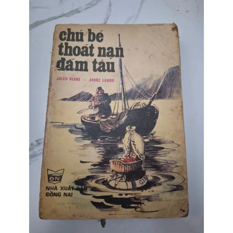 Chú bé thoát nạn đắm tàu - Jules Verne & André Laurie - Tiểu thuyết phiêu lưu 603773