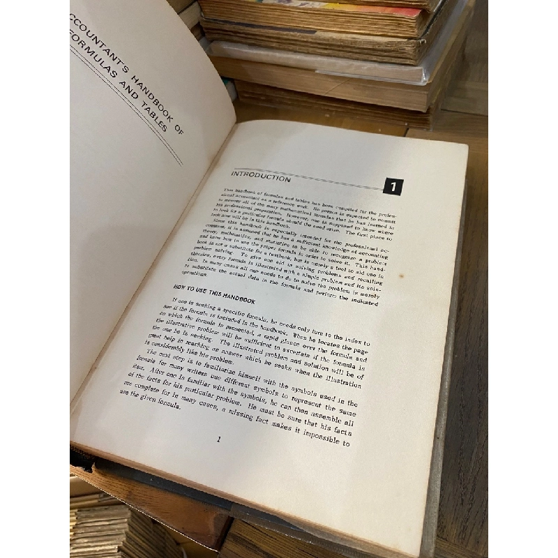 Accountant’s Handbook of Formulas and Tables - Lawrence Lipkin, Irwin K. Feinstein, Lucile Derrick 1008154