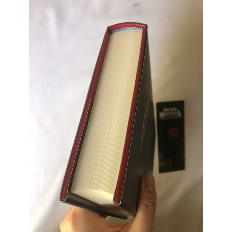 Nghệ Nhân và Magarita -Mikhail Bulgakov (Bản H365, bìa cứng, bookmark đánh số ngẫu nhiên) 760487