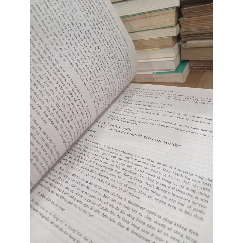 Quản trị bán hàng - James M. Comer 970693