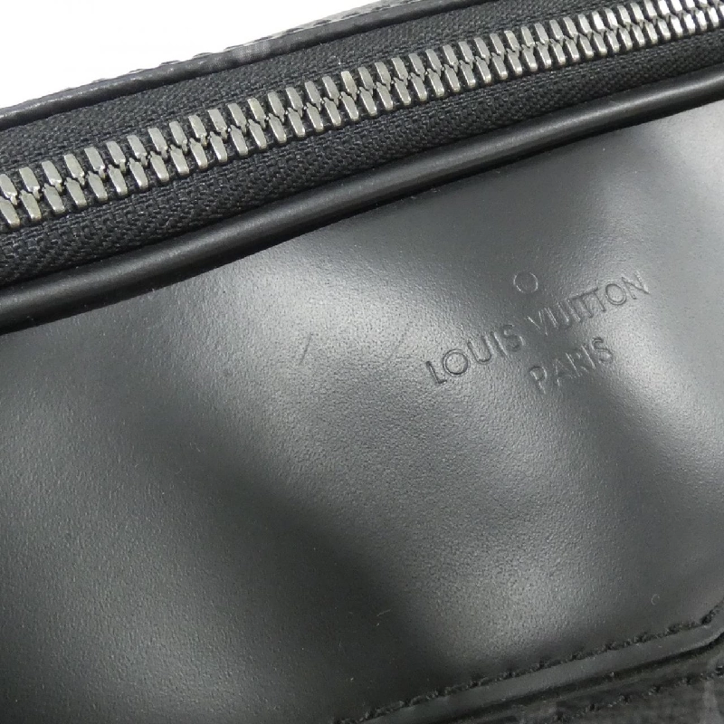 Túi đeo chéo Louis Vuitton Monogram Eclipse M42906 612432